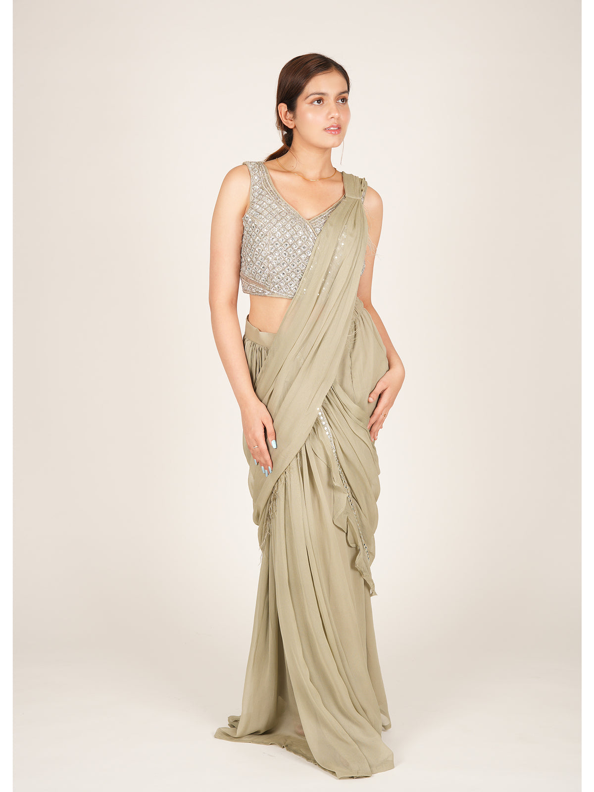 DRESS DRAPE